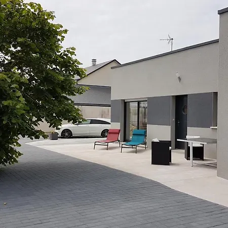 Maison Individuelle 500 M De La