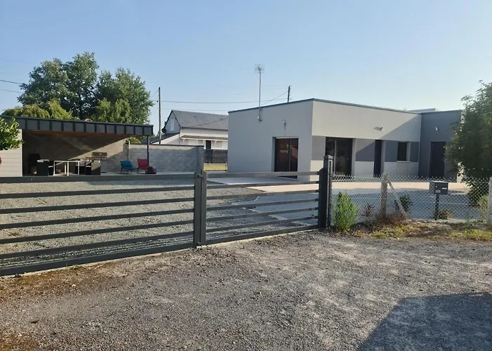 Maison Individuelle 500 M De La