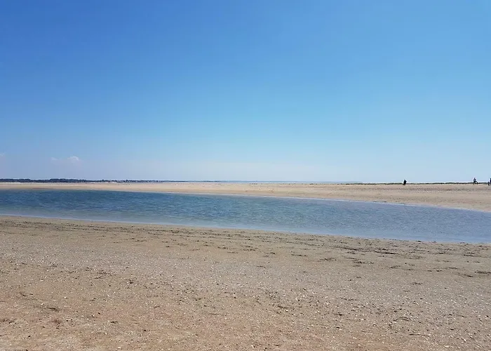 Maison Individuelle 500 M De La *