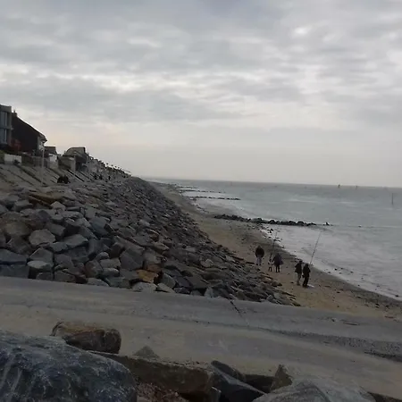 Maison Individuelle 500 M De La Casa de Férias *