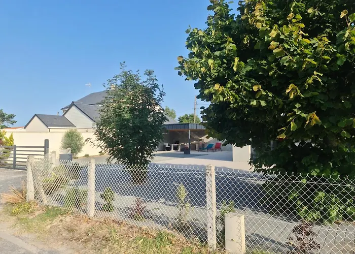 Holiday home Maison Individuelle 500 M De La *