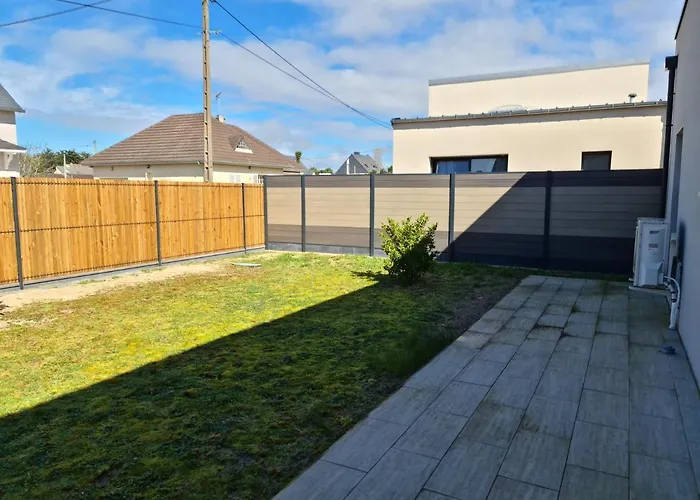 Holiday home Maison Individuelle 500 M De La Agon-Coutainville