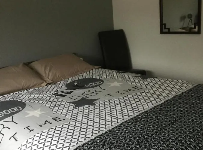 Maison Individuelle 500 M De La Holiday home *